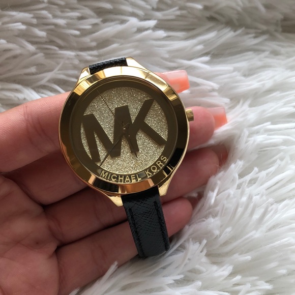 Michael Kors Wrist Watch - Picture 2 of 11